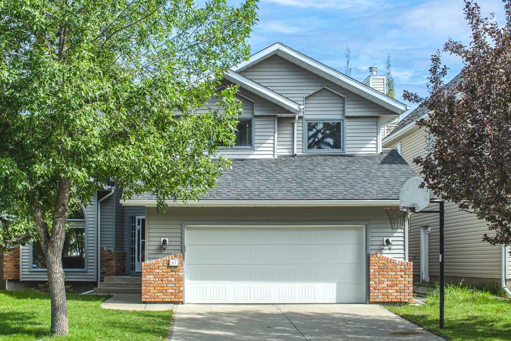 67 Edgebrook Way NW, Calgary, Alberta, T3A 4L8