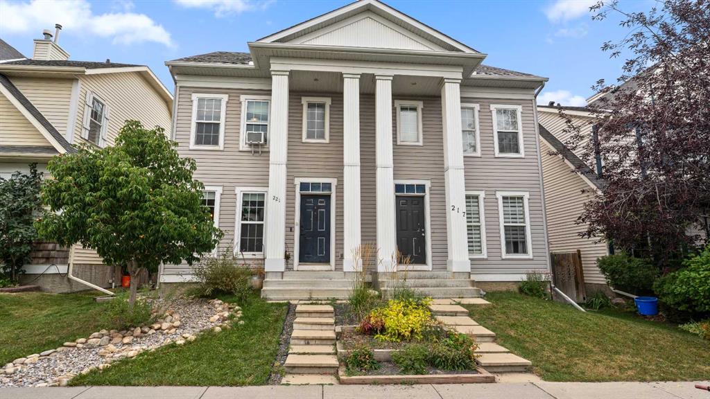 221 Elgin Place SE, Calgary, Alberta, T2Z 4V8