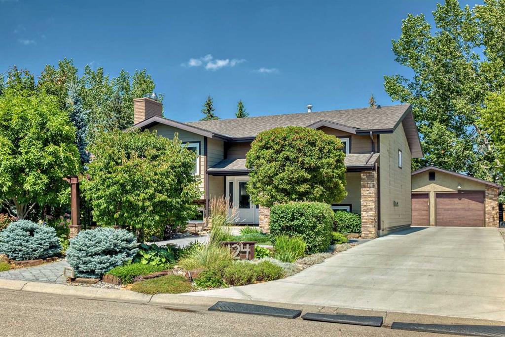 124 Oakcliffe Place SW, Calgary, Alberta, T2V 0J8