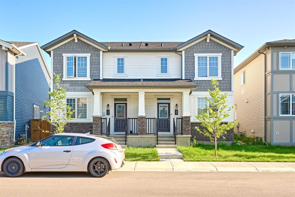 155 Carringham Road NW, Calgary, Alberta, T3P 1V3