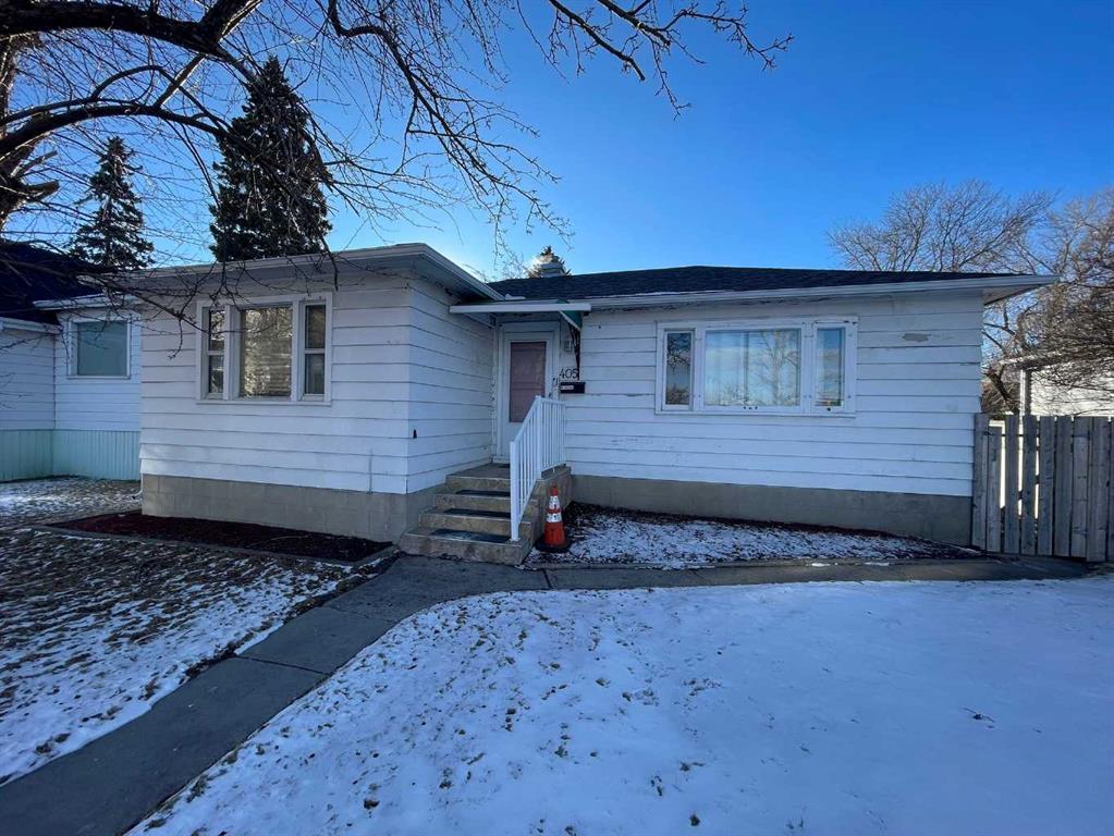 405 15 Avenue NE, Calgary, Alberta, T2E 1H5