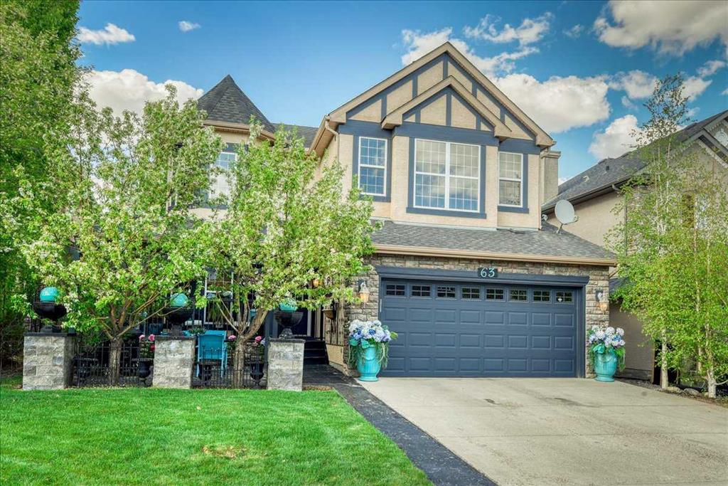 63 Discovery Ridge Circle SW, Calgary, Alberta, T3H 5T8