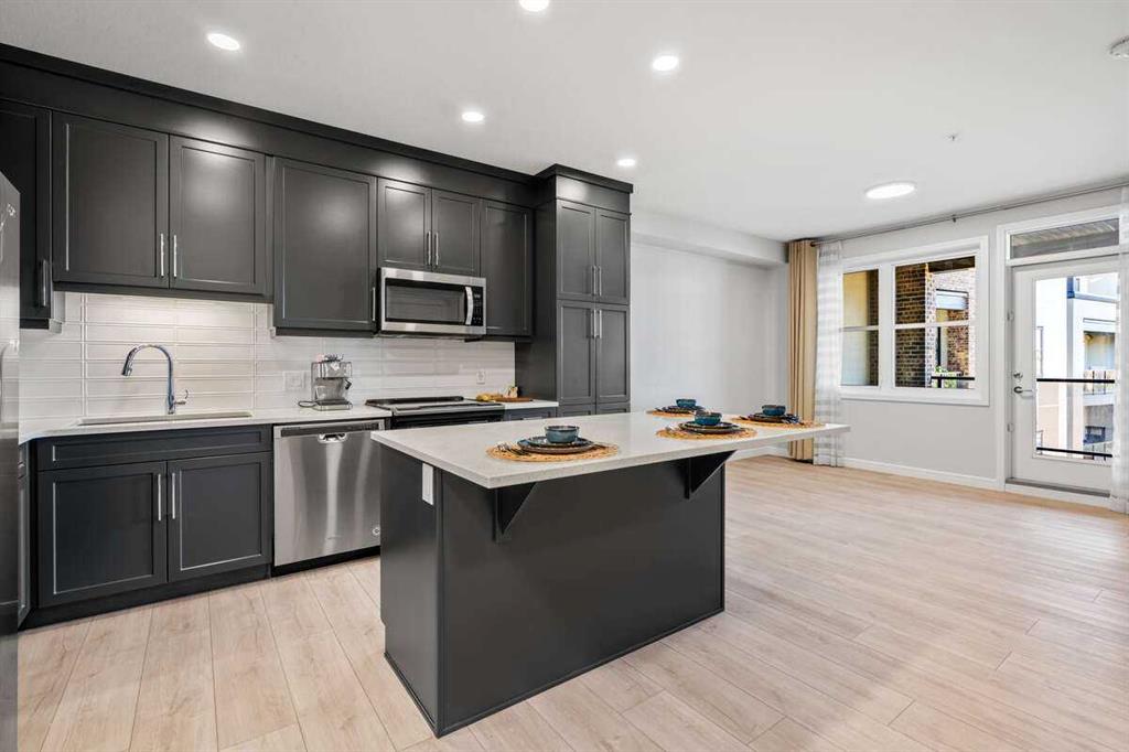 #2309 80 Greenbriar Place NW, Calgary, Alberta, T3B 5P3
