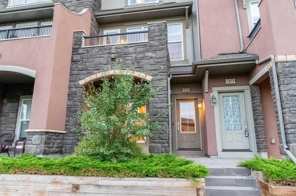 22 Quarry Lane SE, Calgary, Alberta, T2Z 3T3