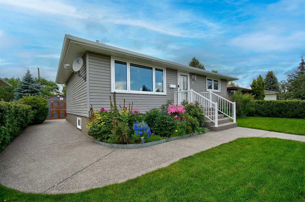 93 Lynnwood Drive SE, Calgary, Alberta, T2C 0S5
