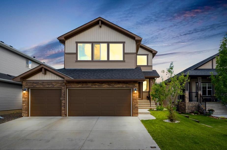 117 rainbow falls Heath, Chestermere, Alberta, T1X 0S7
