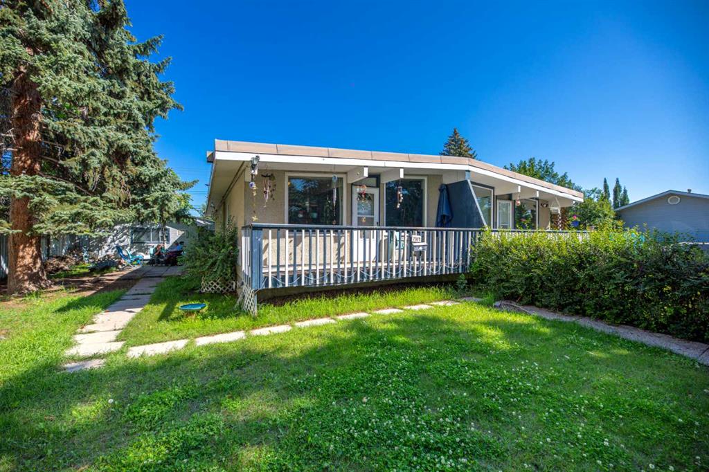 7304 36 Avenue NW, Calgary, Alberta, T3B 1T8
