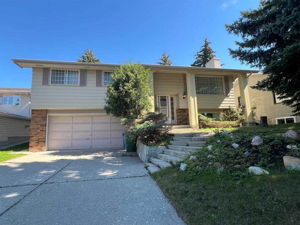 5516 Dalhart Hill NW, Calgary, Alberta, T3A 1S9