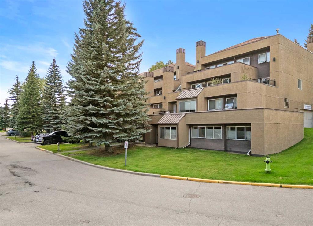 #2 215 Village Terrace SW, Calgary, Alberta, T3H 2L4