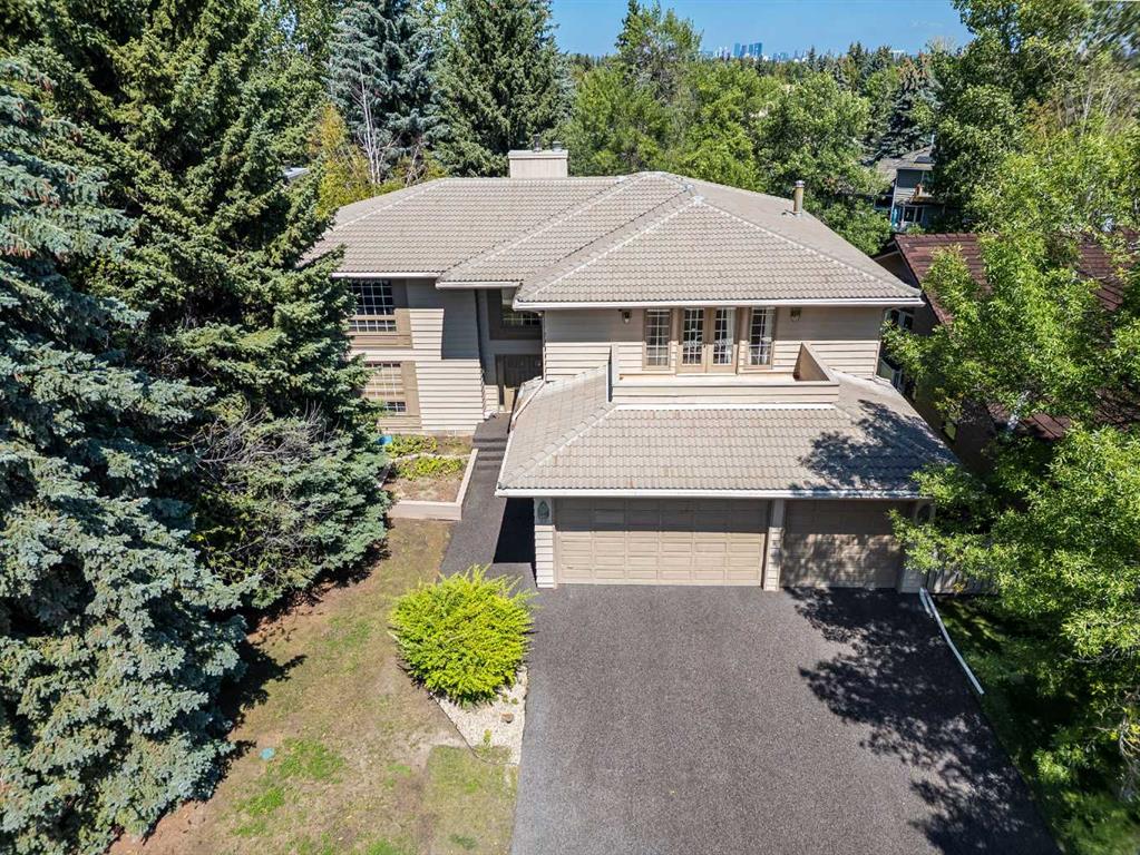 279 Canterville Drive SW, Calgary, Alberta, T2W3X9