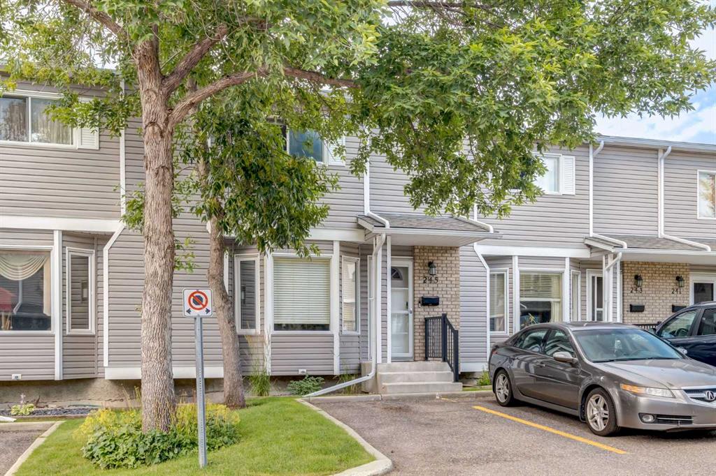 245 Cedarwood Park SW, Calgary, Alberta, T2W 6H7