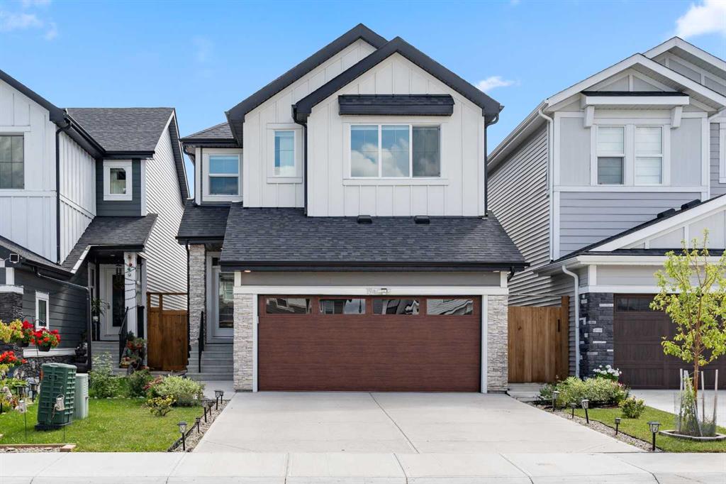 194 Creekstone Way SW, Calgary, Alberta, T2X 4R2