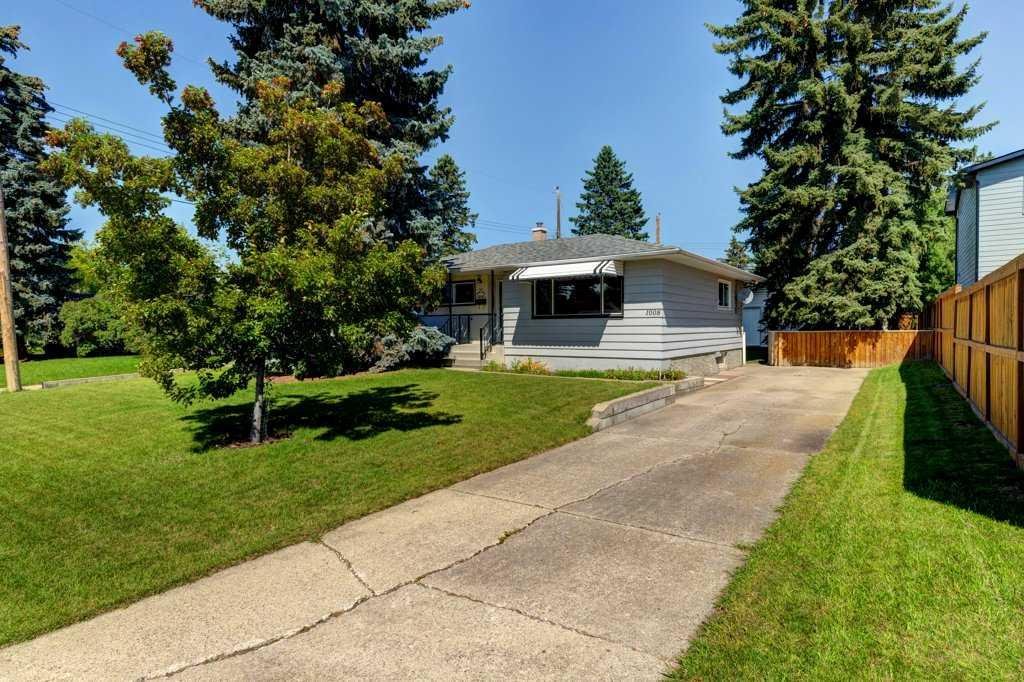 1008 89 Avenue SW, Calgary, Alberta, T2V 0W4