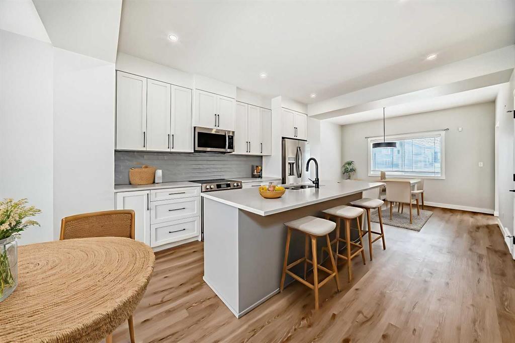 41 River Heights Drive, Cochrane, Alberta, T4C0Y1