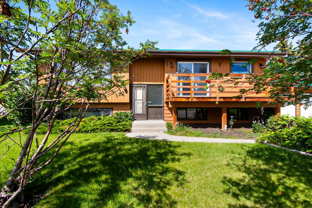 204 Silverthorn Close, Olds, Alberta, T4H1B2