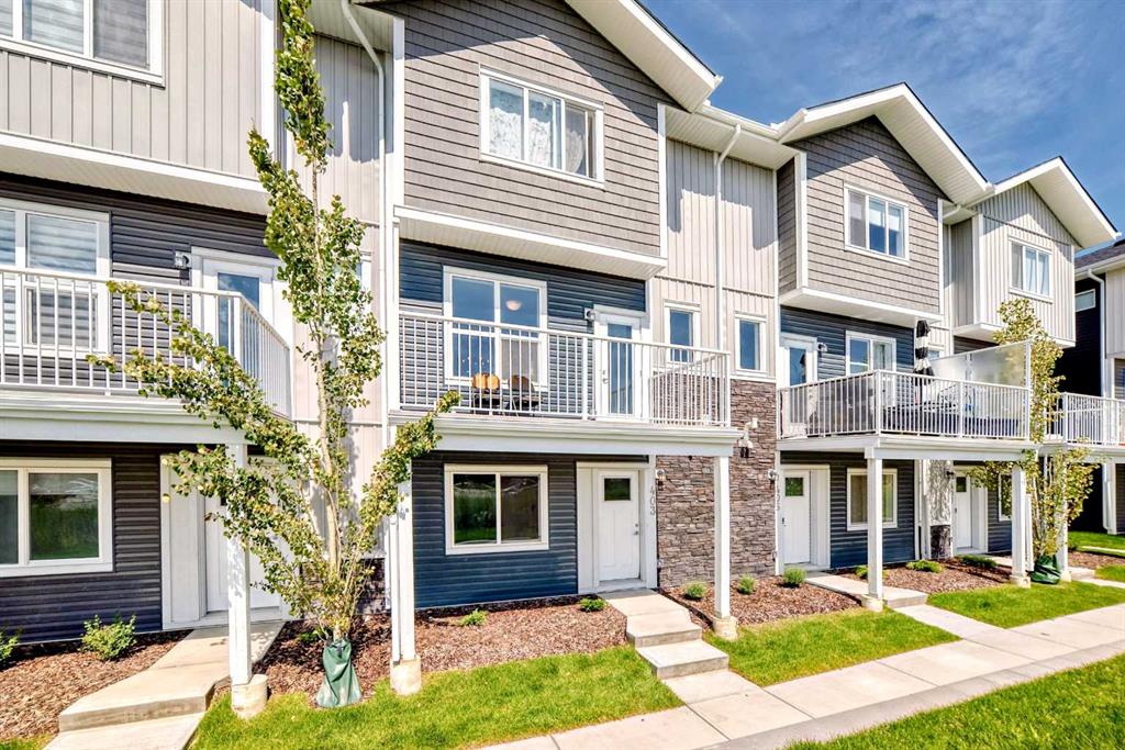 #403 137 Red Embers Link NE, Calgary, Alberta, T3N 2G4