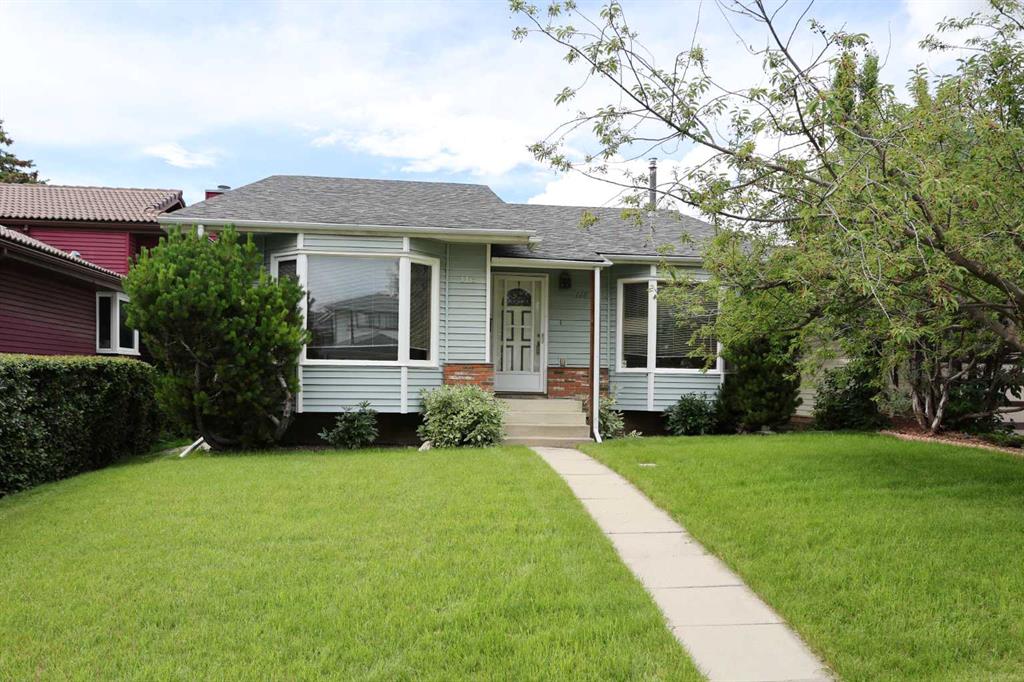 116 Scenic Acres Drive NW, Calgary, Alberta, T3L 1C7