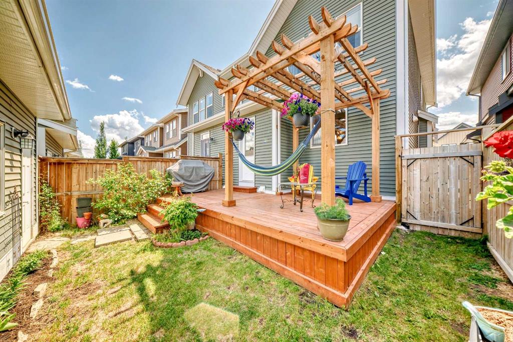 222 Cooperswood Green SW, Airdrie, Alberta, T4B3Y6