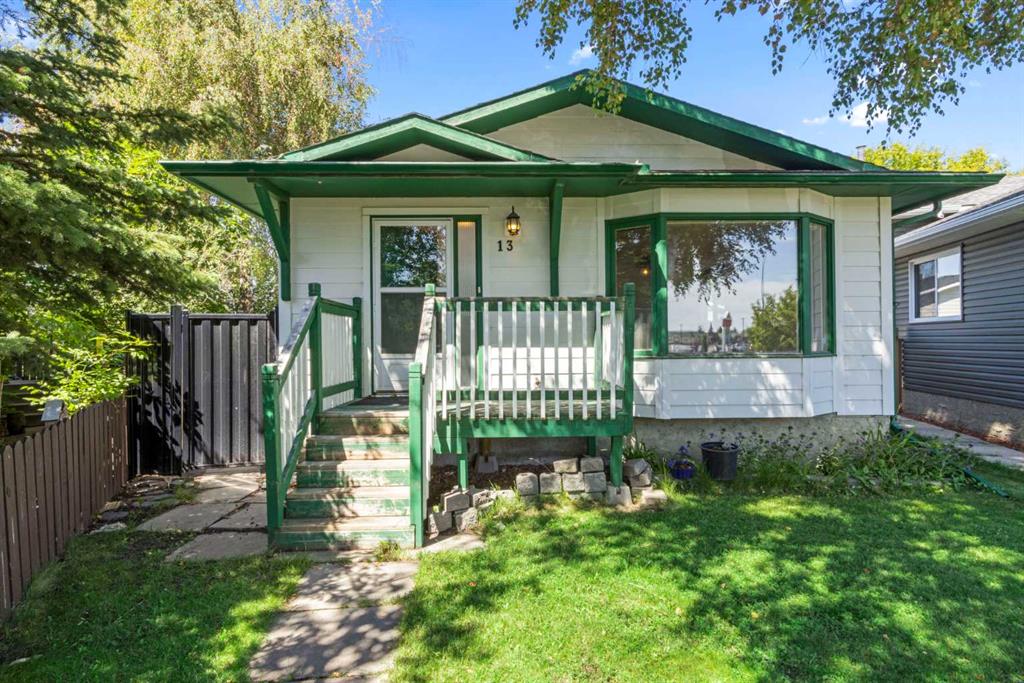 13 Martingrove Court NE, Calgary, Alberta, T3J 2S3
