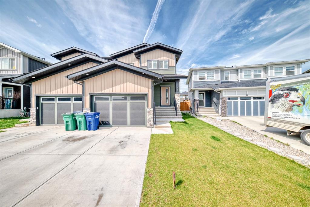 32 Midtown Close SW, Airdrie, Alberta, T4B5G9
