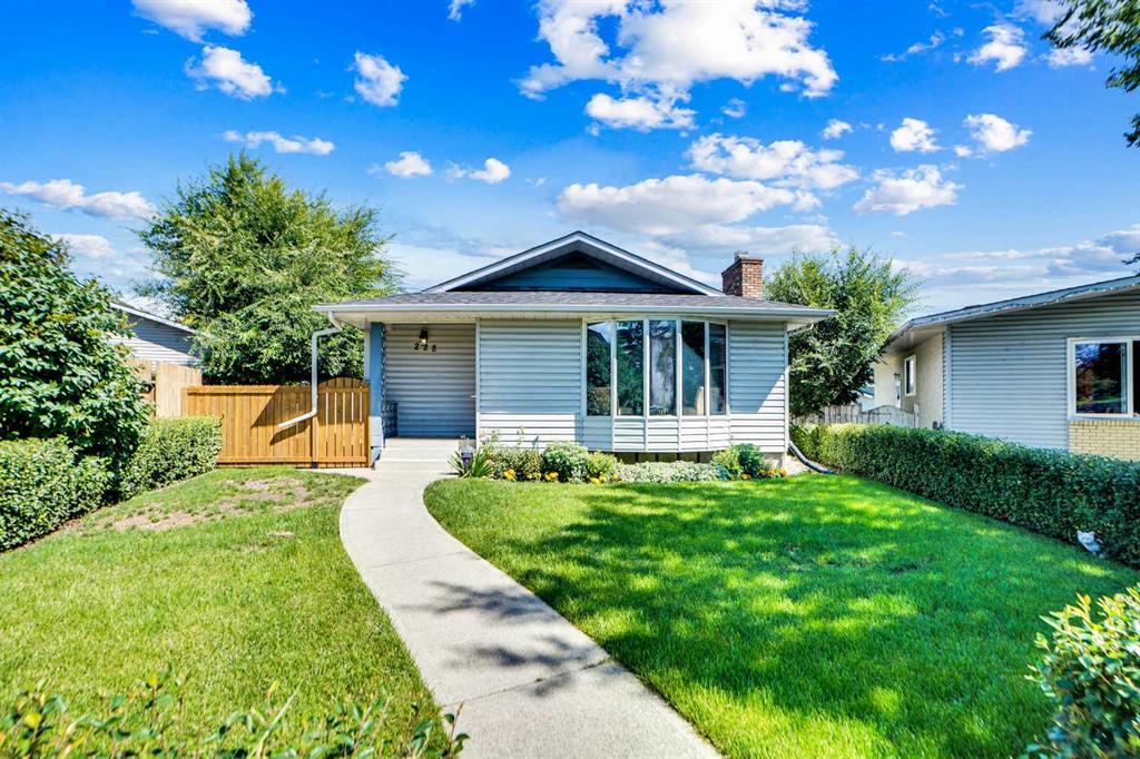 228 Foritana Road SE, Calgary, Alberta, T2A 2B6