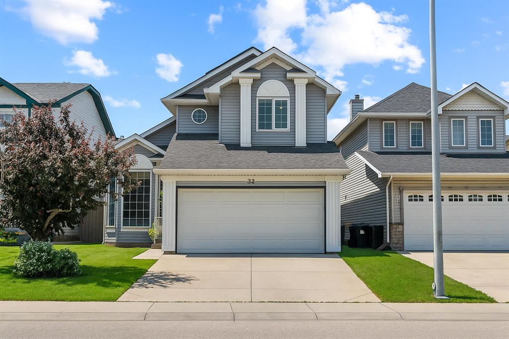 32 Douglas Ridge Green SE, Calgary, Alberta, T2Z 2T2
