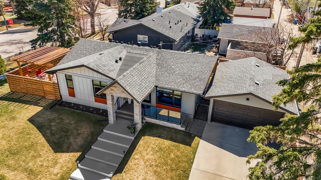 2003 Christie Road NW, Calgary, Alberta, T2L 0V6