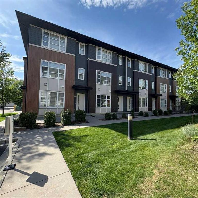 #202 EVANSRIDGE Park NW, Calgary, Alberta, T3P0N7