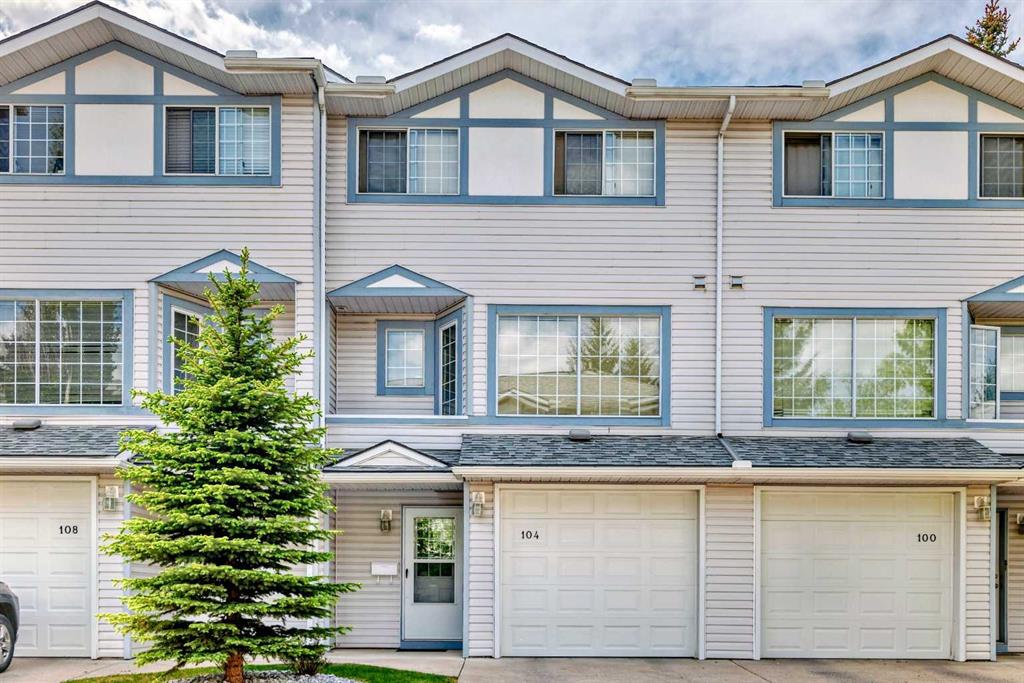 104 Kingsland Court SW, Calgary, Alberta, T2V 0S2