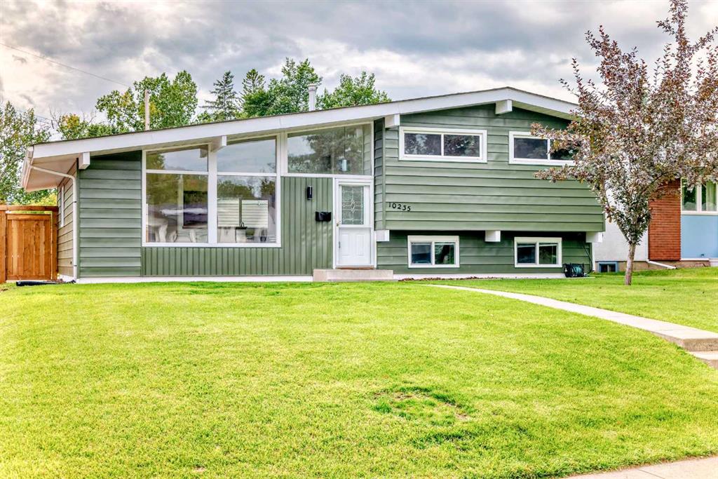 10235 Maple Grove Place SE, Calgary, Alberta, T2V 2W3