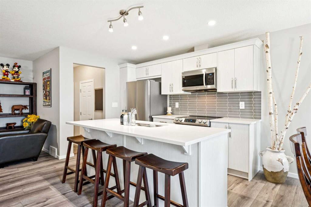125 Yorkville Avenue SW, Calgary, Alberta, T2X 4K3