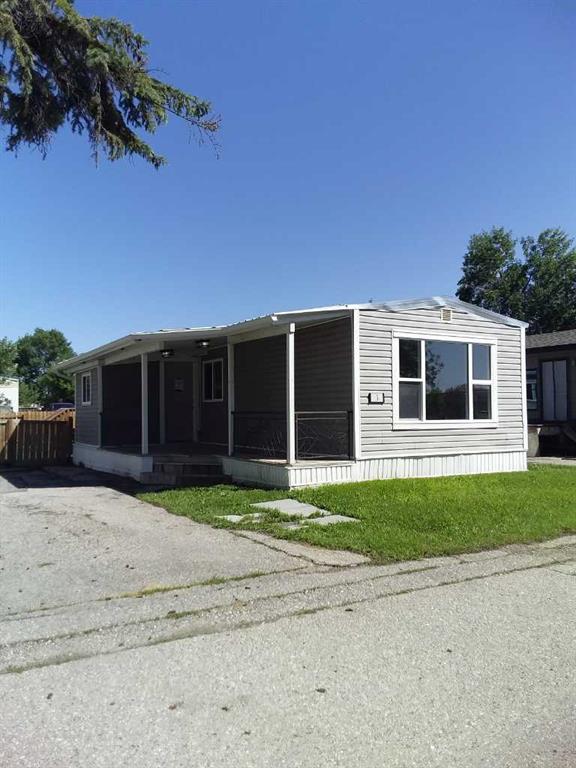 #3 6220 17 Avenue SE, Calgary, Alberta, T2A 0W6