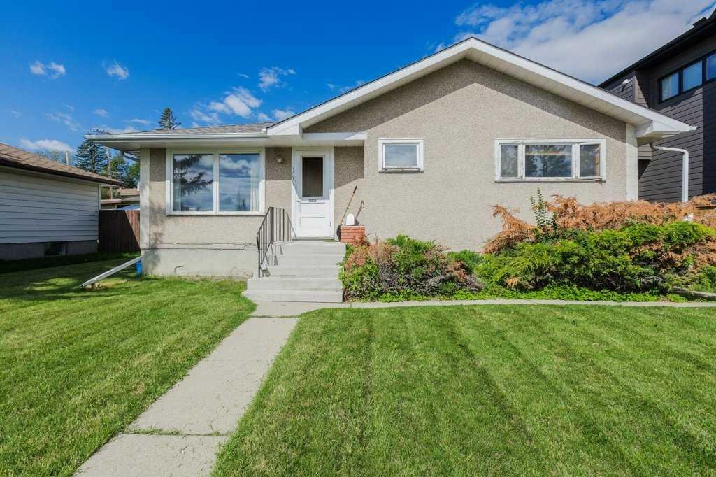 157 Heston Street NW, Calgary, Alberta, T2K 2C5