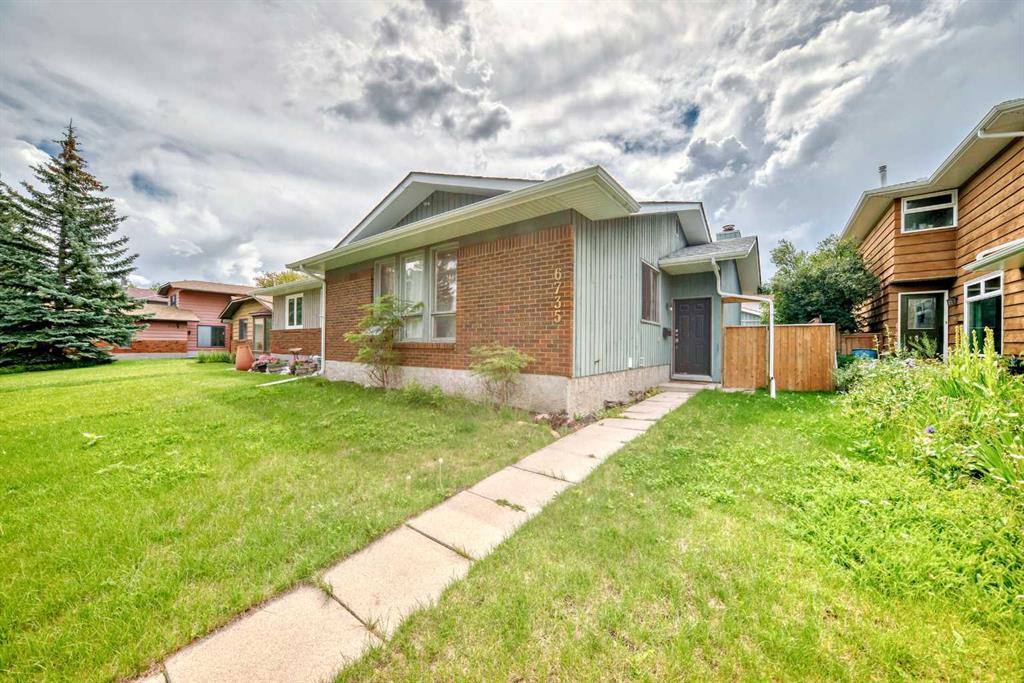 6735 Coach Hill Road SW, Calgary, Alberta, T3H 1B7