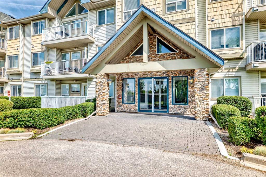 #313 7 Harvest Gold Manor NE, Calgary, Alberta, T3K 4Y3