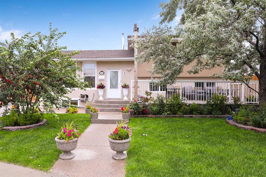 204 Whitestone Crescent NE, Calgary, Alberta, T1Y 1S7