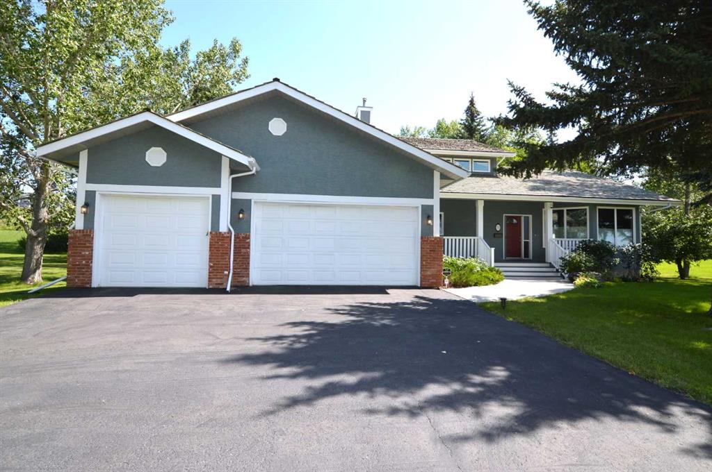 31 Pinecone Lane SW, Rural Rocky View County, Alberta, T3z 3K4