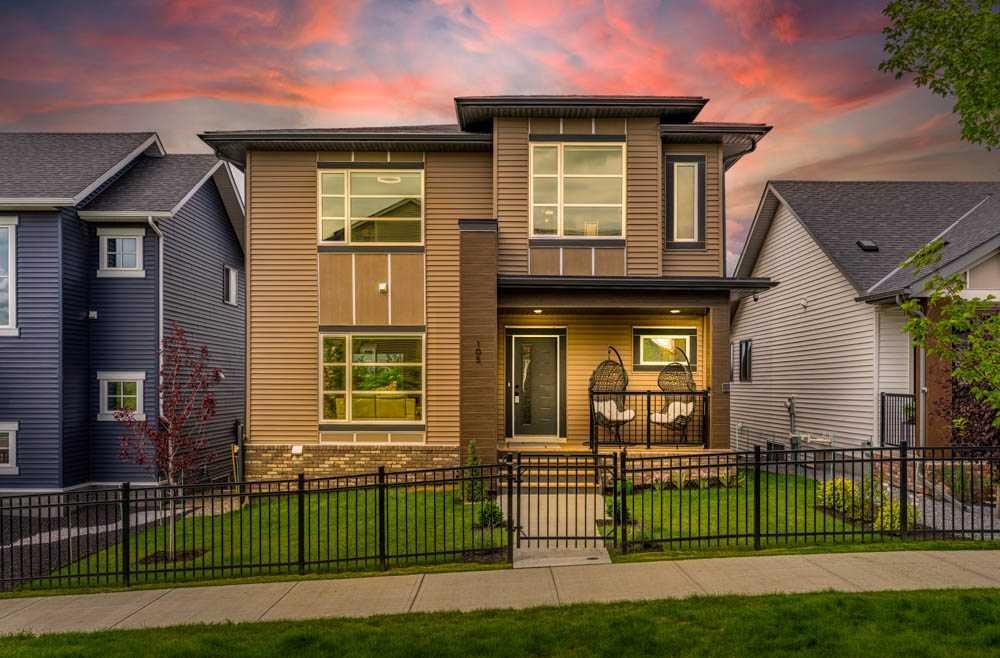 105 Lawthorn Greenway SE, Airdrie, Alberta, T4A 3M7