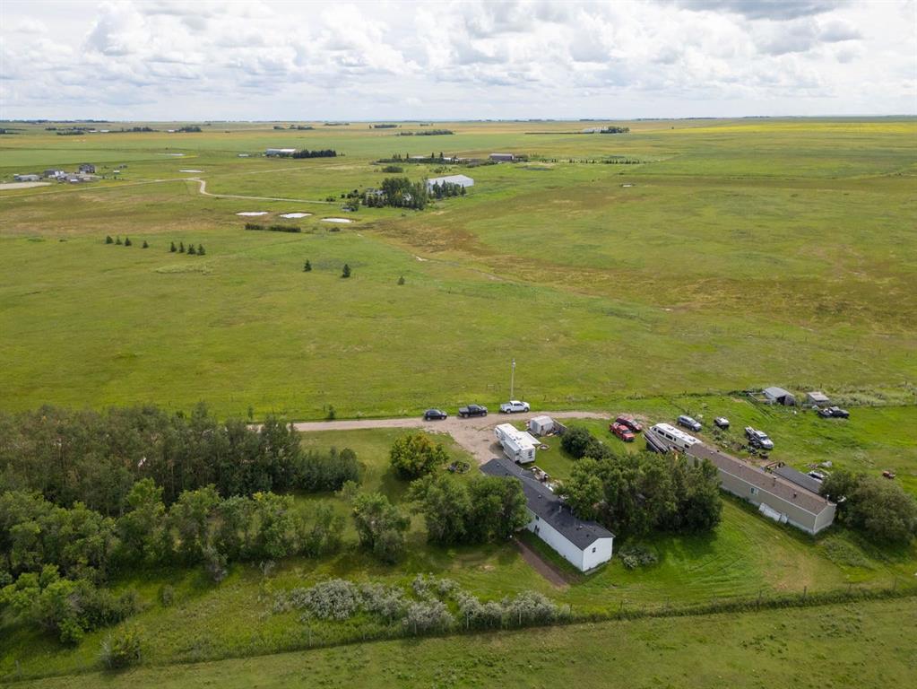 241026A Range Road 261, Rural Wheatland County, Alberta, T1P 0X1