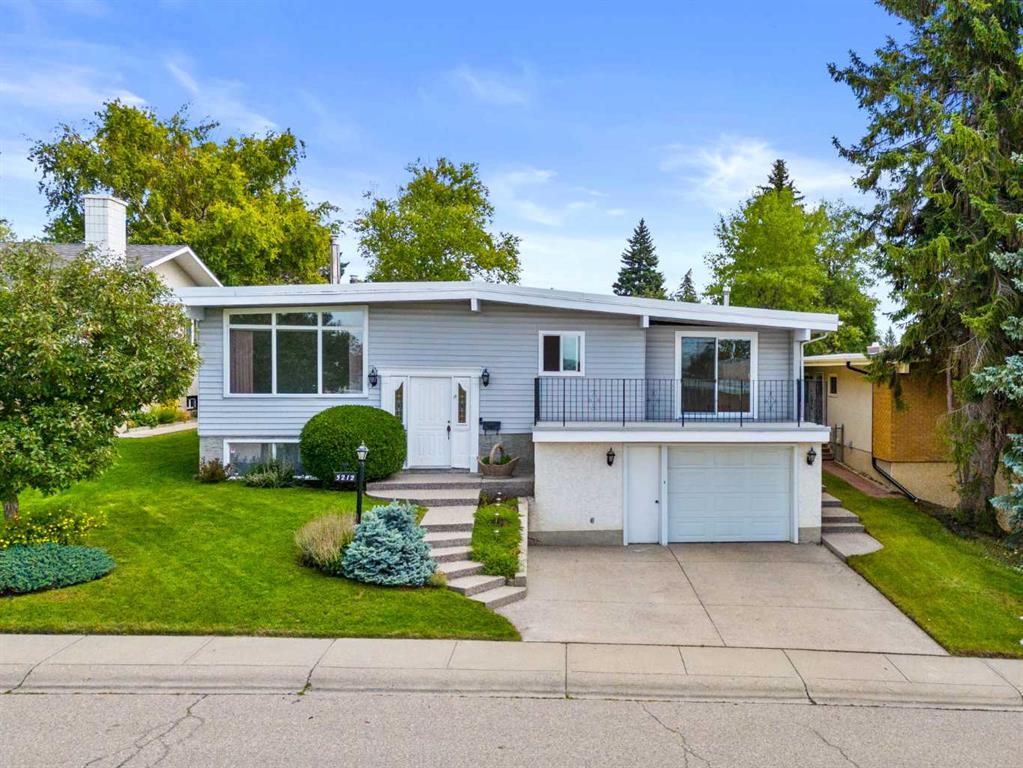 5212 33 Street NW, Calgary, Alberta, T2L 1V4