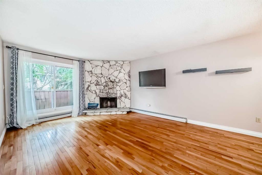 #304 1001 68 Avenue SW, Calgary, Alberta, T2V 4X1