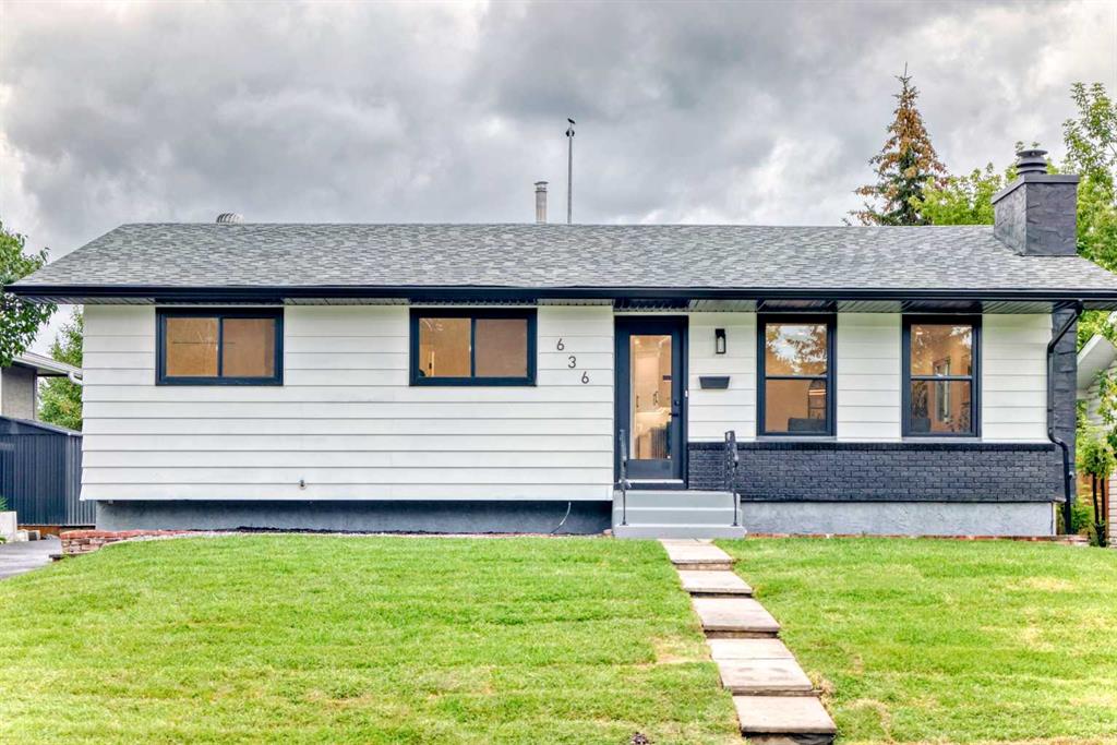636 Cedarille Way SW, Calgary, Alberta, T2W 2G7
