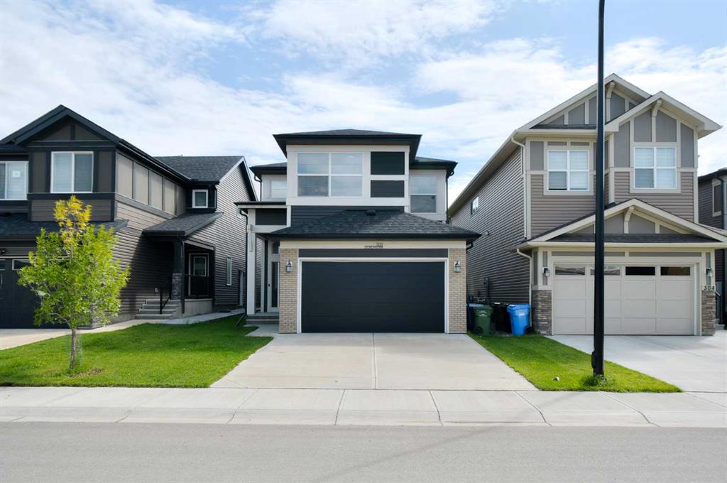 308 Lucas Way NW, Calgary, Alberta, T3P 0R5