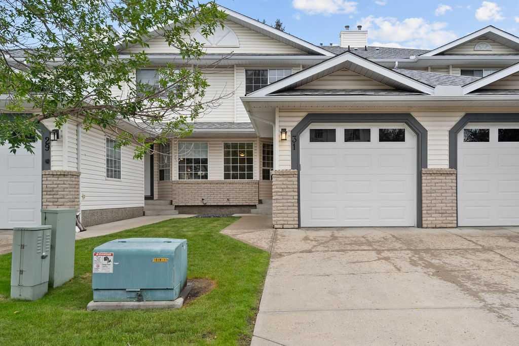 31 Silvergrove Close NW, Calgary, Alberta, T3B 5R4