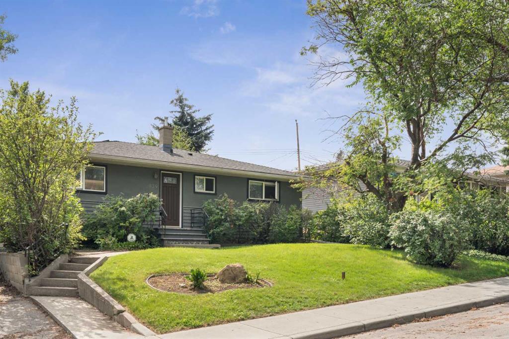 439 Hendon Drive NW, Calgary, Alberta, T2K 2A1