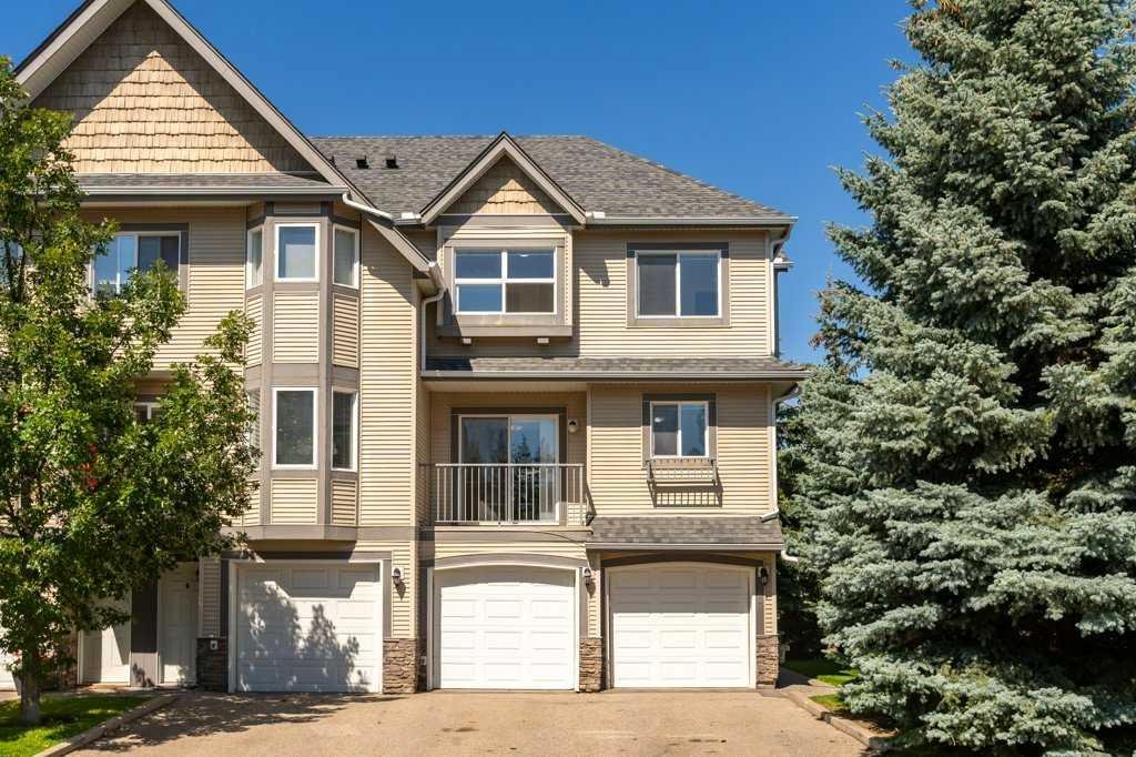 83 Cedarwood Lane SW, Calgary, Alberta, T2W 6J3