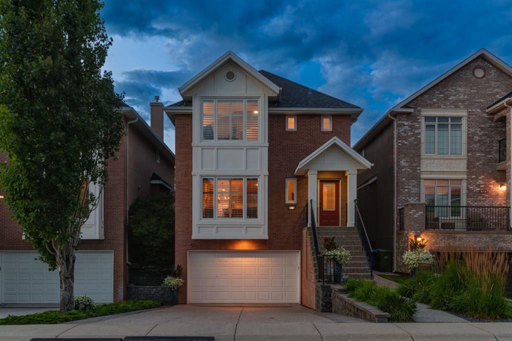 32 Aspen Meadows Green SW, Calgary, Alberta, T3H 5J9