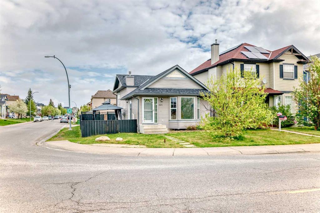 324 Taradale Drive NE, Calgary, Alberta, T3J 4N9