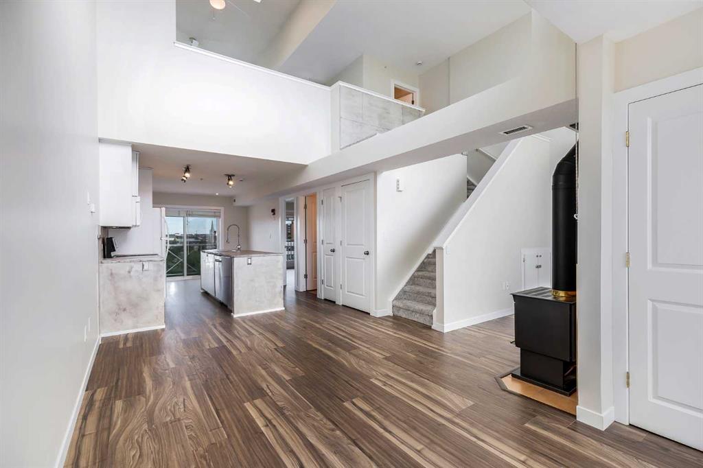 #408 1540 17 Avenue SW, Calgary, Alberta, T2C 0C8