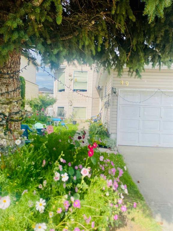 99 Applegrove Crescent SE, Calgary, Alberta, T2A 7R5